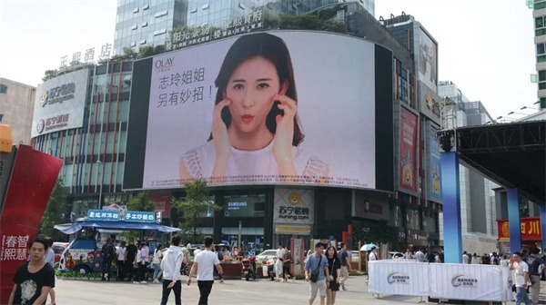 戶外廣告屏怎麽測色差？——青青草在线播放